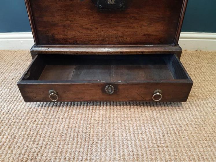 Georgian Oak Coffer Bach - Image 3