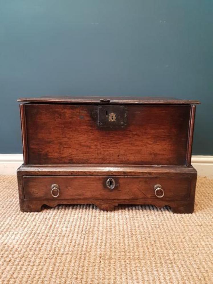 Georgian Oak Coffer Bach - Image 5