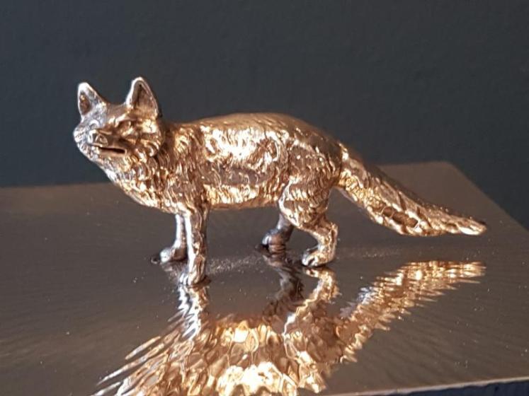 Victorian Silver Fox Planished Silver Table Box - Image 7