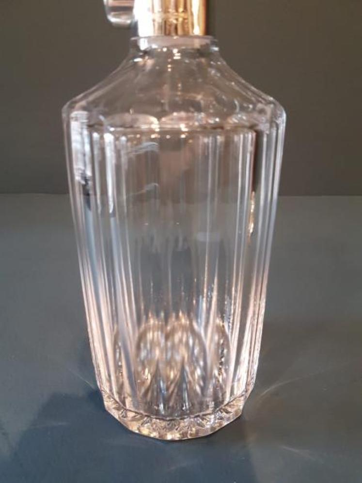 Rare Hukin and Heath Locking Decanter - Image 3