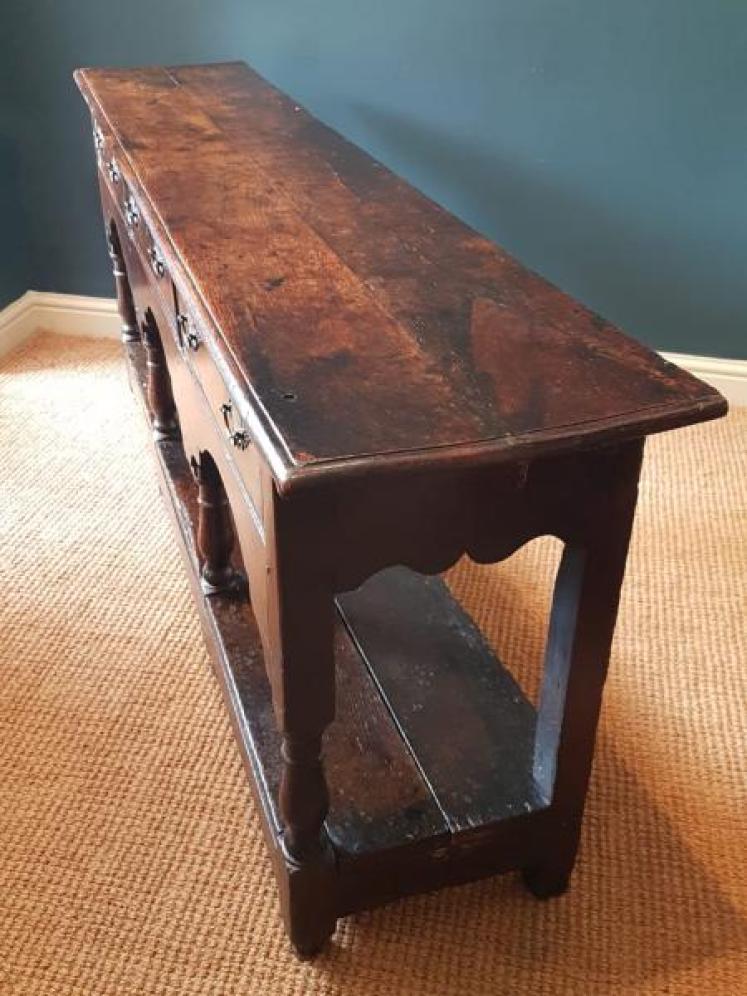 Superb George II Oak Open Pot Board Dresser - Image 4