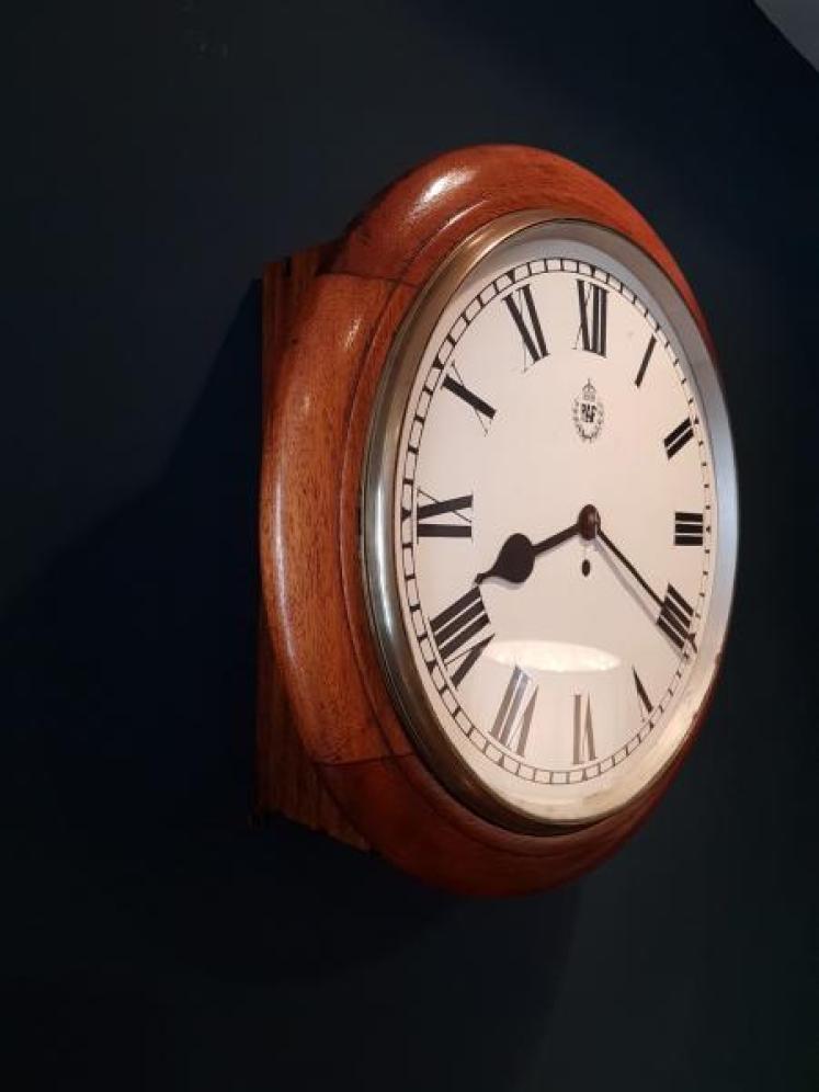 RAF Fusee Dial Clock by Elliott - Image 2
