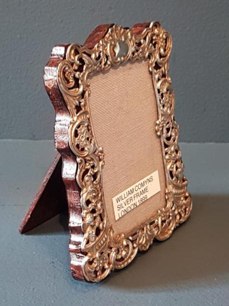 Victorian Silver Photo Frame by William Comyns - Image 3