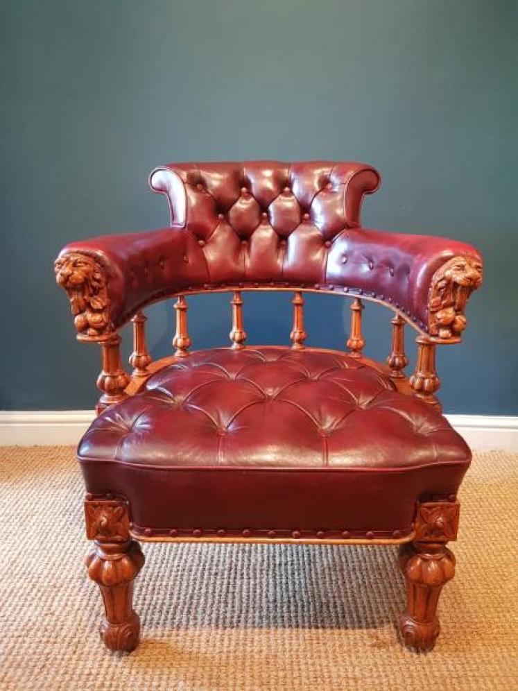 Early Victorian Oak Oxblood Hide Library Chair - Image 6