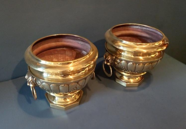 Superb Pair of Early Victorian Brass Jardinieres - Image 7