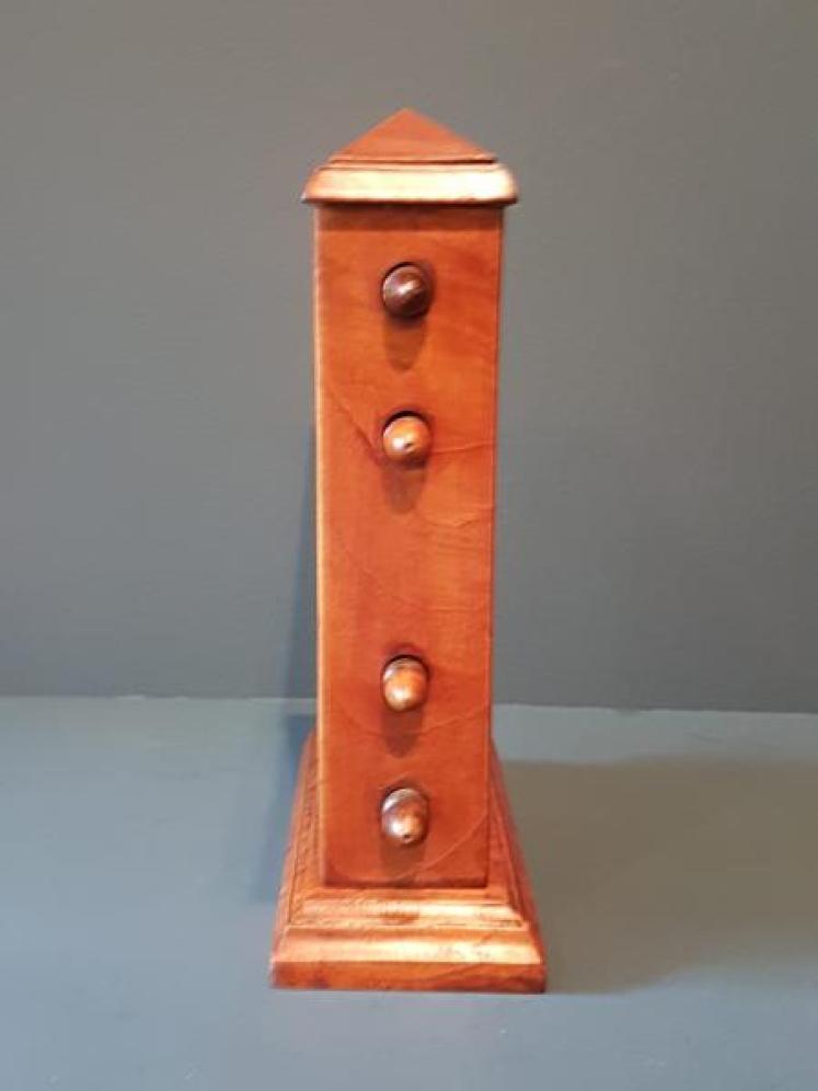 Edwardian Oak Perpetual Desk Calendar - Image 2