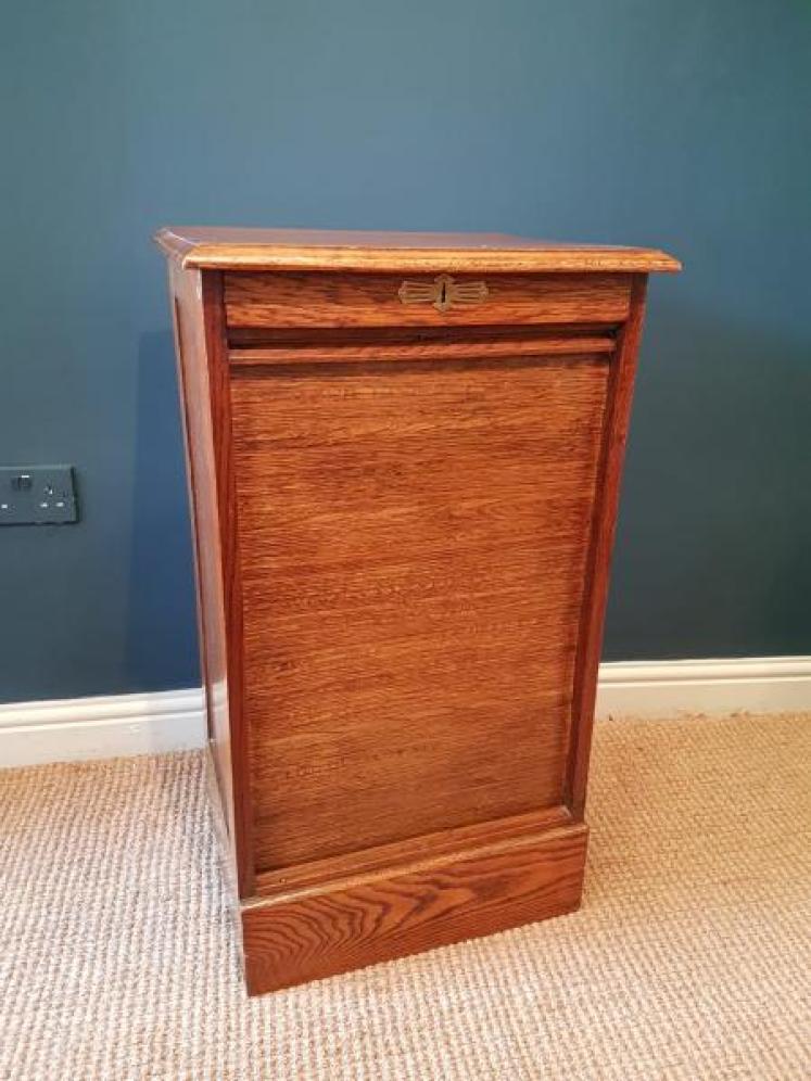 Edwardian Oak Tambour Front File Cabinet - Image 5