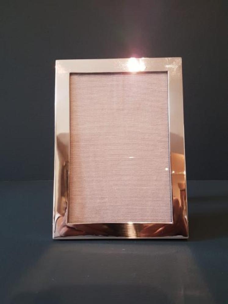 George V Silver Photo Frame - Image 1
