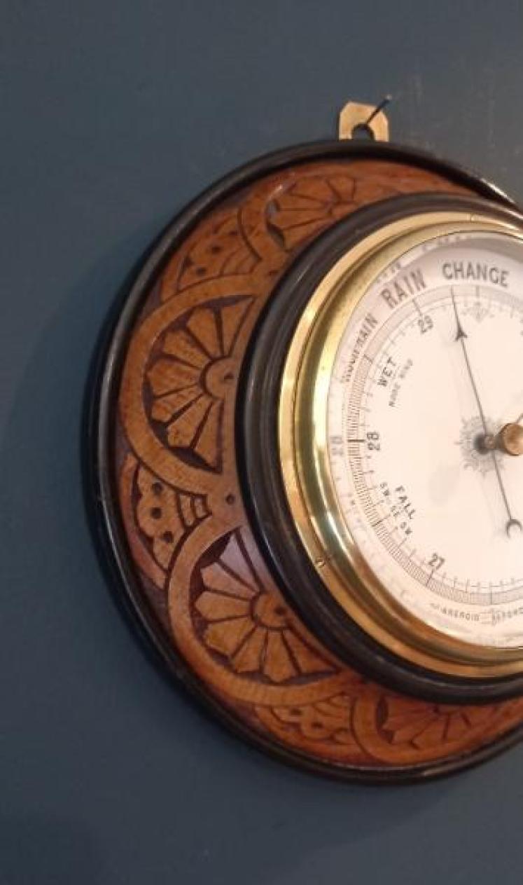 Mid Victorian Carved Oak & Ebony Barometer - Image 4