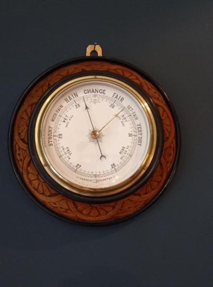 Mid Victorian Carved Oak & Ebony Barometer - Image 7