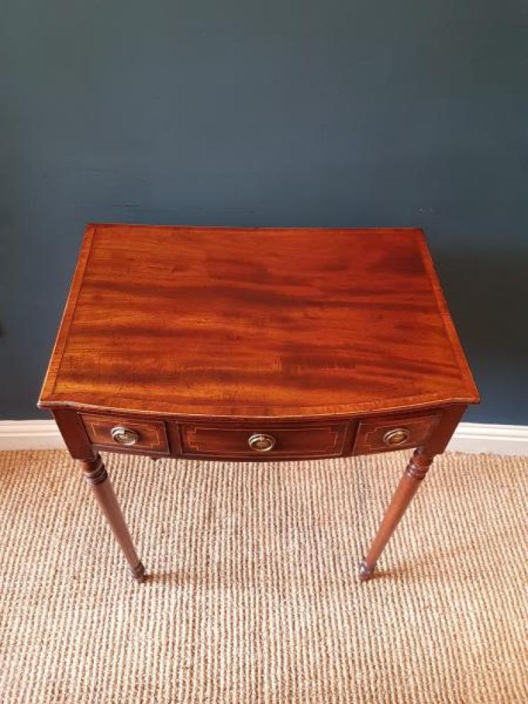 Quality Regency Mahogany Side Table - Image 2