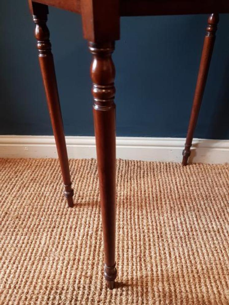 Quality Regency Mahogany Side Table - Image 5