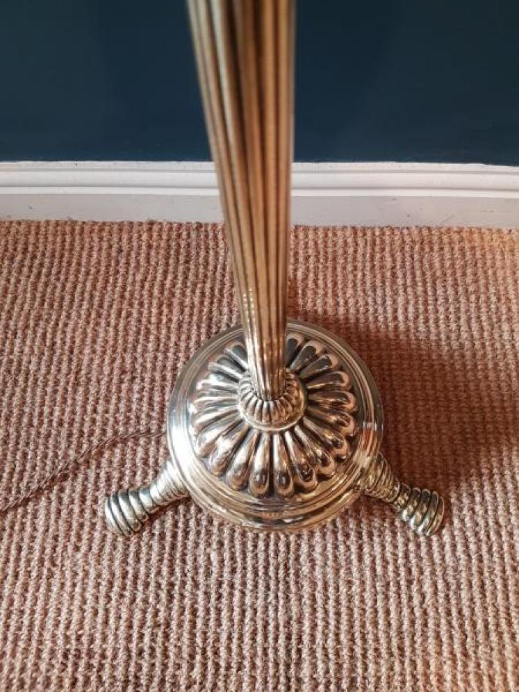 Edwardian Cast Brass Rise and Fall Lamp Standard - Image 5