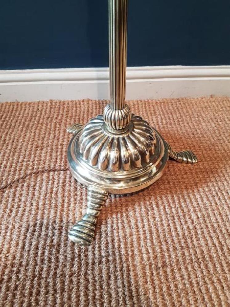 Edwardian Cast Brass Rise and Fall Lamp Standard - Image 6