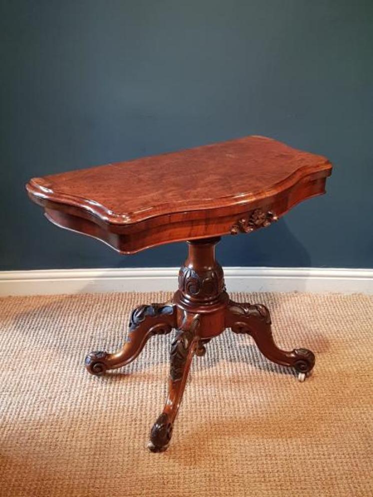 Stylish Victorian Burr Walnut Fold Over Gaming Table - Image 2