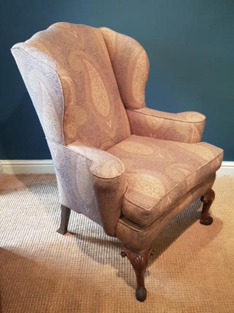 Superb Quality Edwardian Wing Back Arm Chair - Image 4