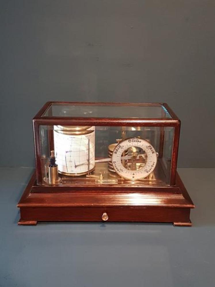 Edwardian Mahogany Barograph - Image 1