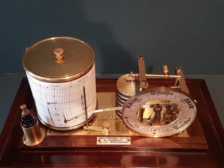 Edwardian Mahogany Barograph - Image 2