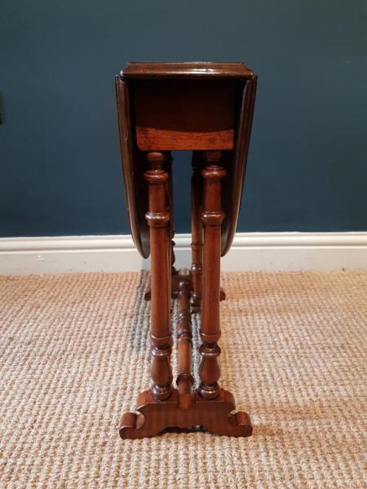 Fine Quality Victorian Burr Walnut Baby Sutherland Table - Image 5