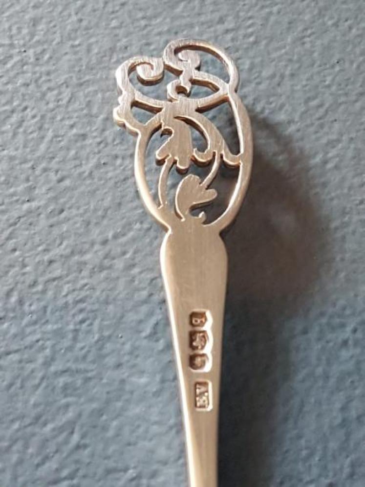 Silver Tea Strainer and Saucer - Image 5