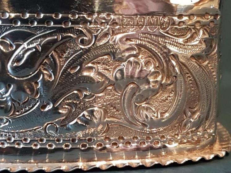 Large Victorian Embossed Silver Heart Shaped Box - Image 4