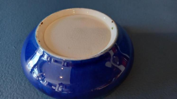 Small Moorcroft Moonlit Blue Dish - Image 6