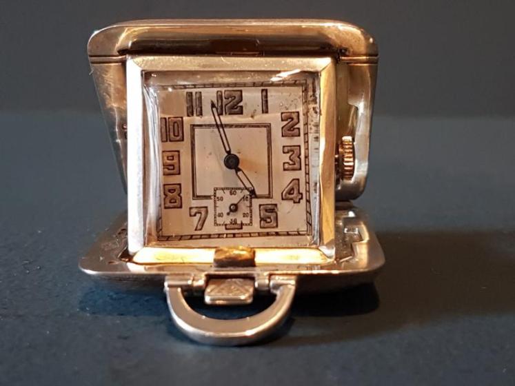 George V Engine Turned Silver Travelling Clock - Image 3