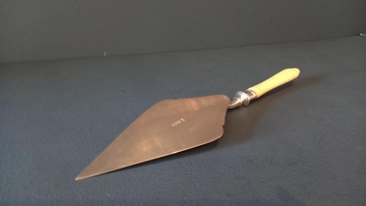 Edwardian Silver Engraved Presentation Trowel - Image 6