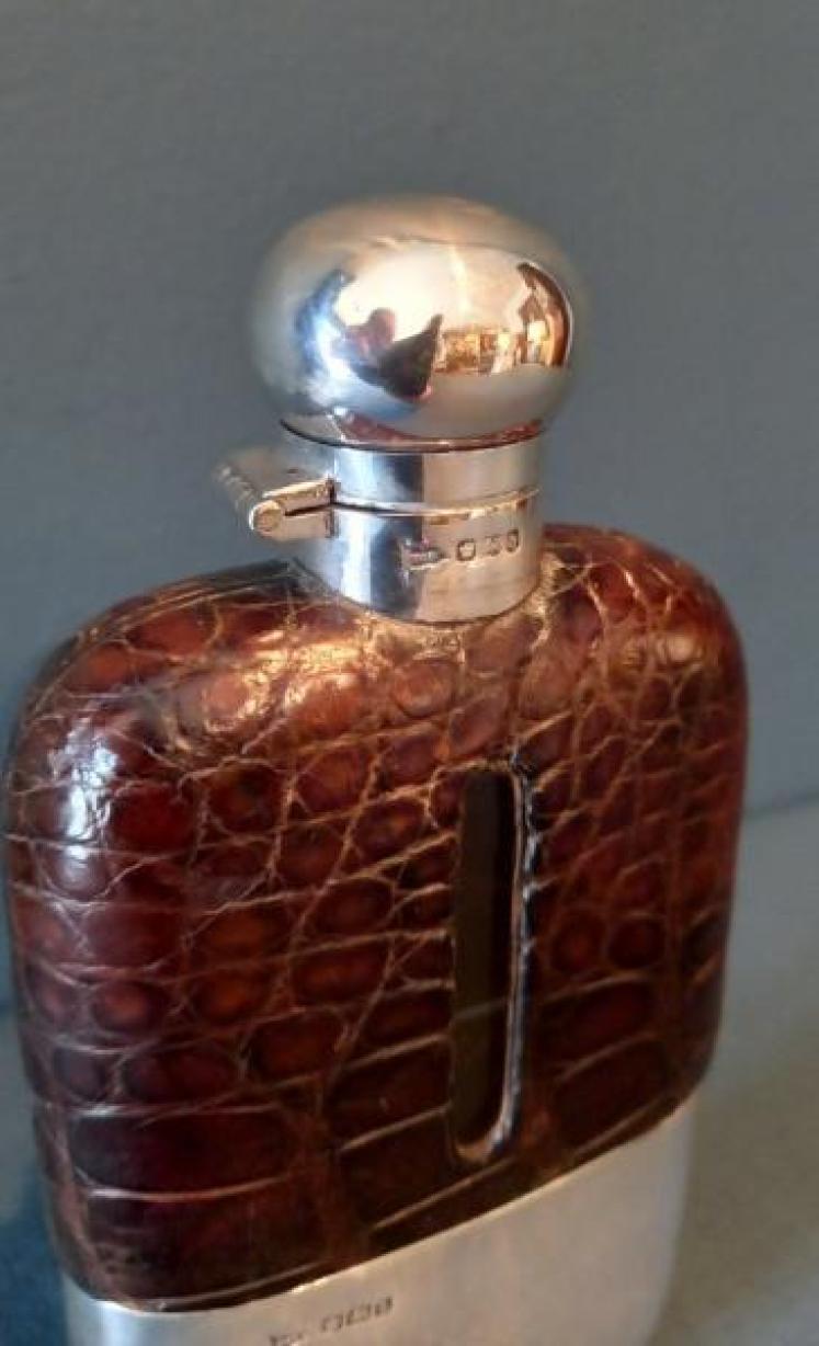 Superb Victorian Silver & Crocodile Skin Hip Flask - Image 2