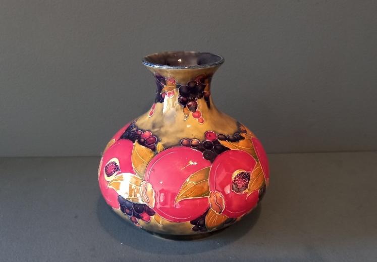 Early Moorcroft Ochre Ground Pomegranate Vase - Image 7