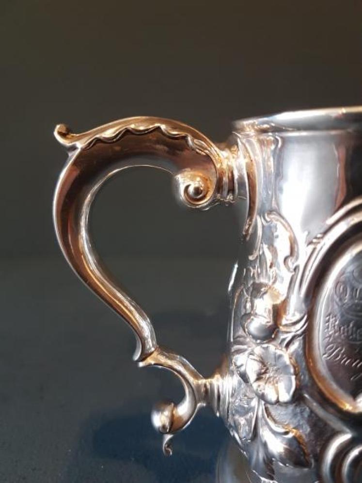 George III Newcastle Silver Embossed Tankard - Image 4
