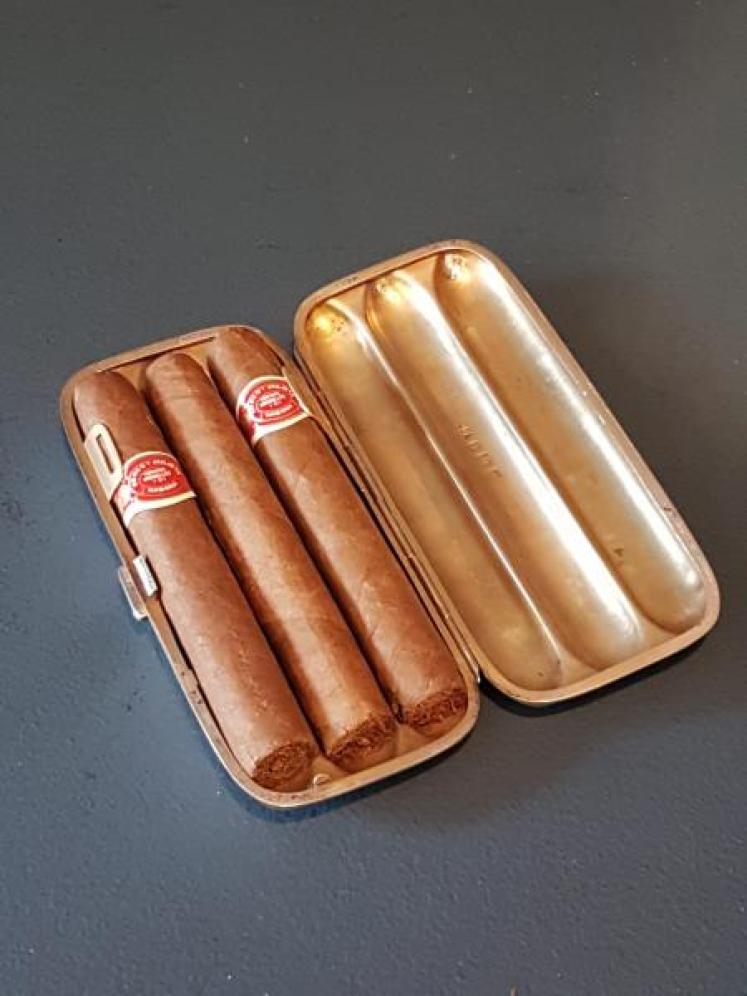 George V Cast Silver Triple Cigar Case - Image 3