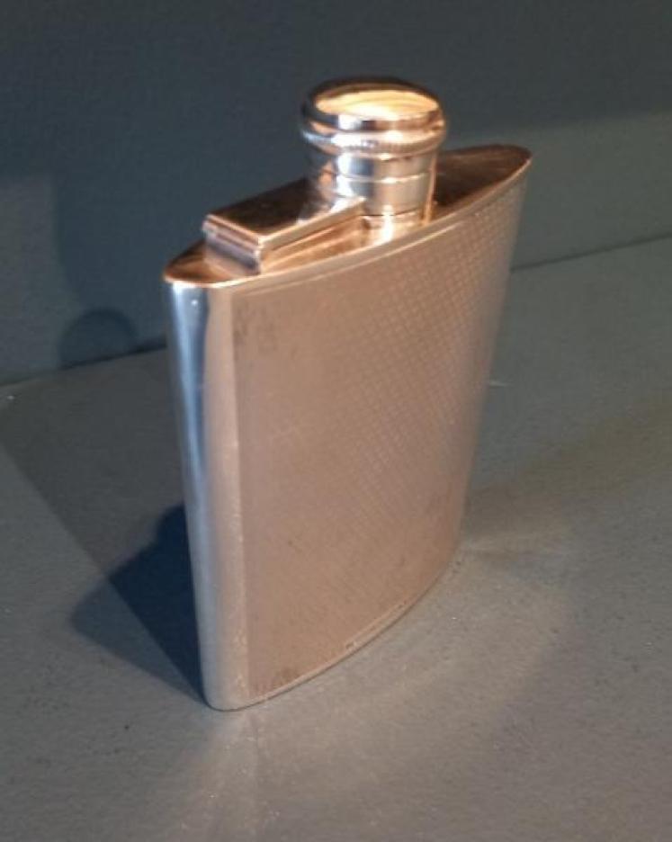 Edwardian Period Silver Engine Turned Hip Flask - Image 7