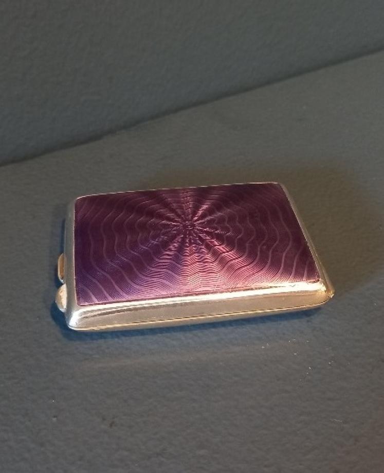 Fine George V Period Silver & Lilac Enamel Match Case - Image 1