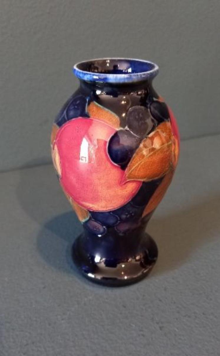 Early Moorcroft Miniature Seeded Pomegranate Miniature Vase - Image 3