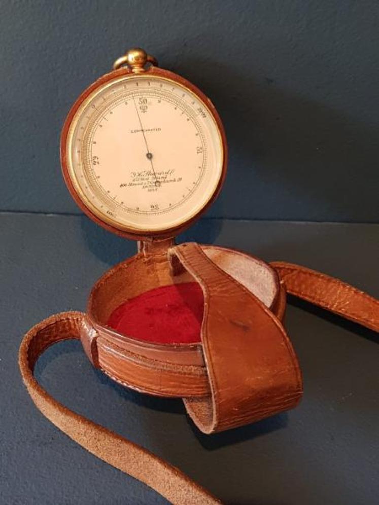 Steward Campaign Barometer and Leather Case - Image 1