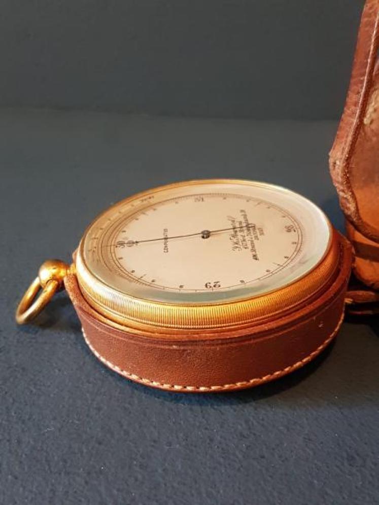 Steward Campaign Barometer and Leather Case - Image 5