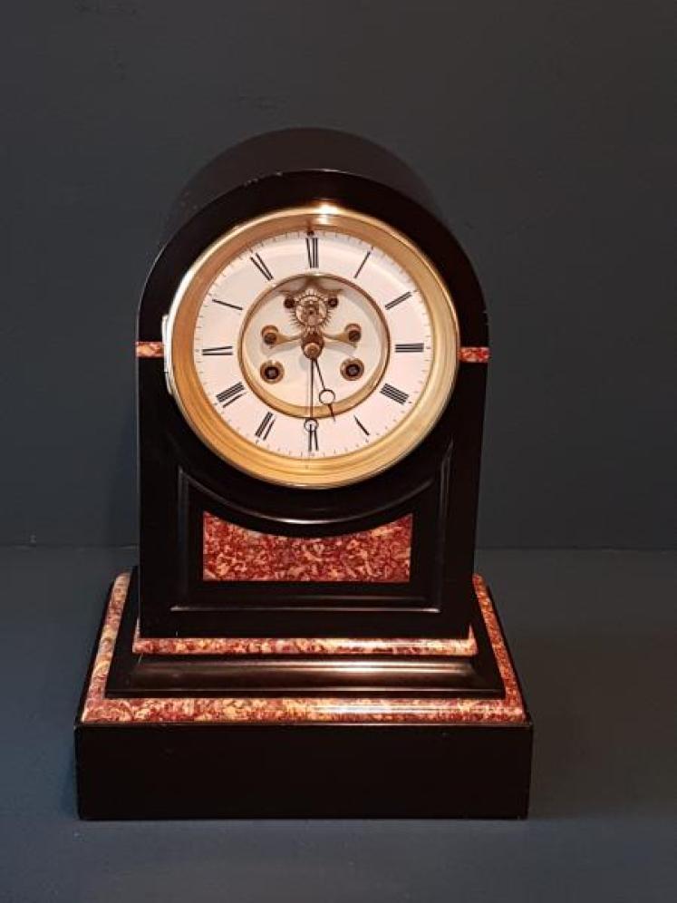 Victorian Polished Slate Mantel Clock - Image 1