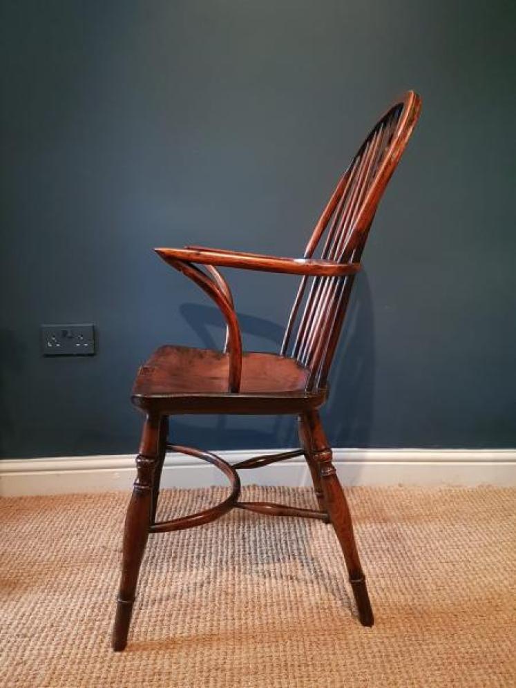 Burr Yew and Elm Windsor Chair - Image 4