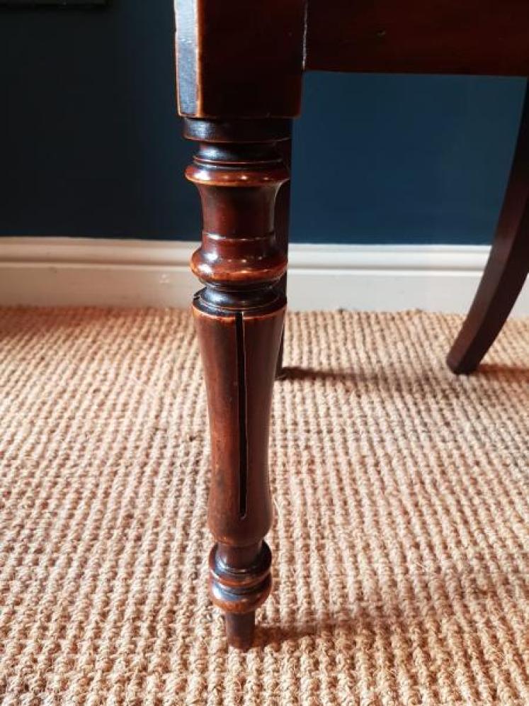 Pair of William IV Mahogany Crested Hall Chairs  - Image 3