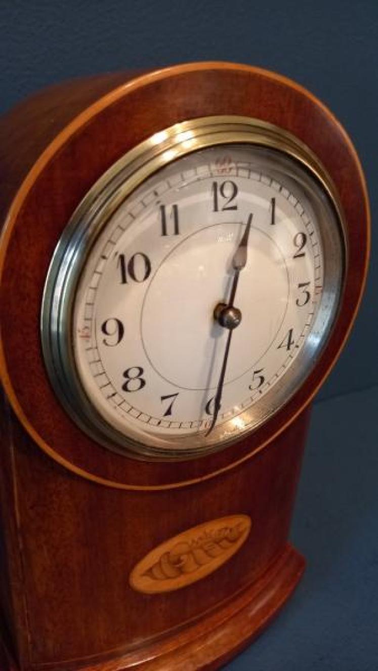Edwardian Period Bow Fronted Inlaid Mantel Clock - Image 4