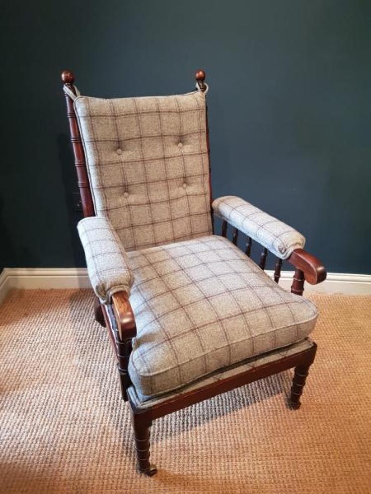 Early Victorian Mahogany Gillows Style Library Chair - Image 1