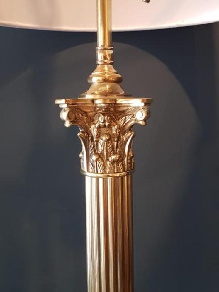 Impressive Edwardian Brass Corinthian Column Lamp - Image 5