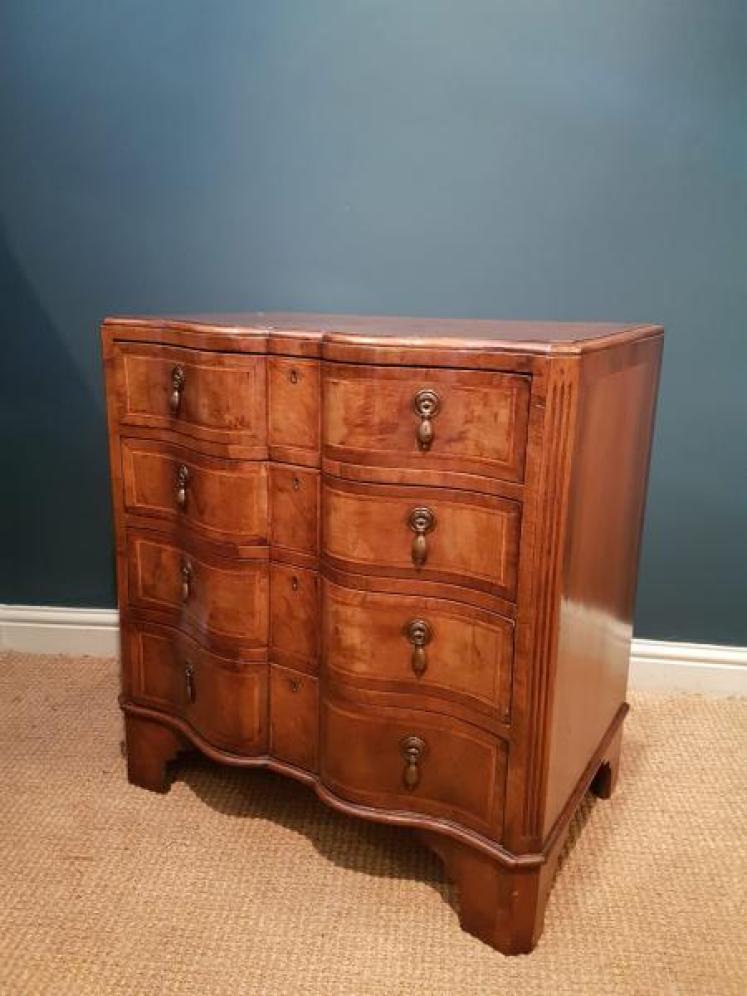 Edwardian Walnut Ribbon Front Chest of Drawers - Image 2