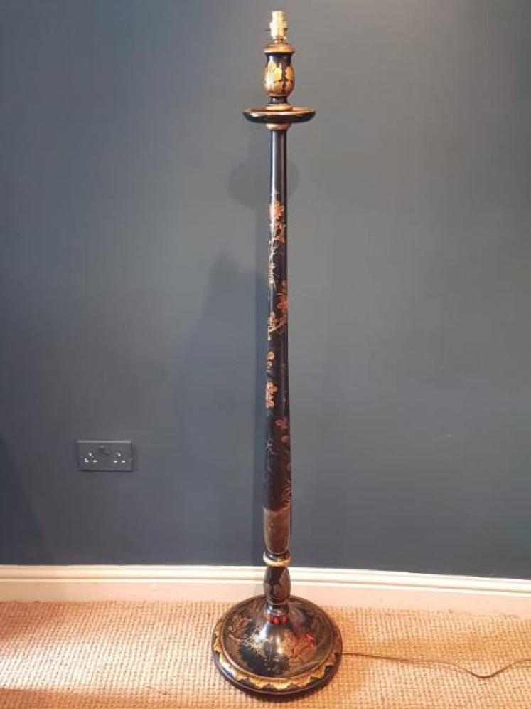 1920's Chinoiserie Lamp Standard - Image 1