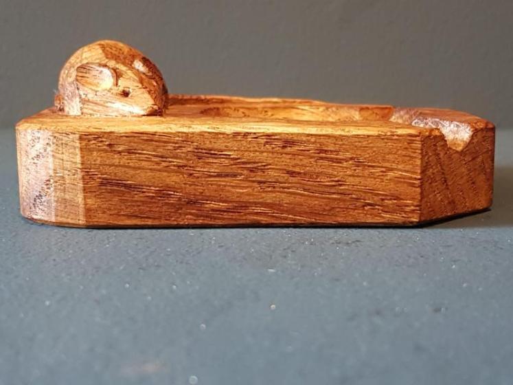 Thompson's of Kilburn Mouseman Pin or Ashtray - Image 5