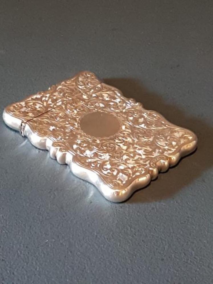 Fine Quality Victorian Engraved Silver Card Case  - Image 1