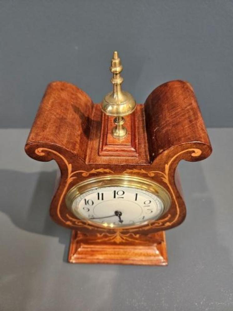 Superb Edwardian Mahogany Inlaid Curled Top Mantel Clock - Image 2