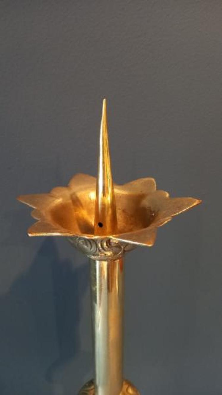 Pair of Art Nouveau Brass 'Pricket' Candlesticks - Image 4