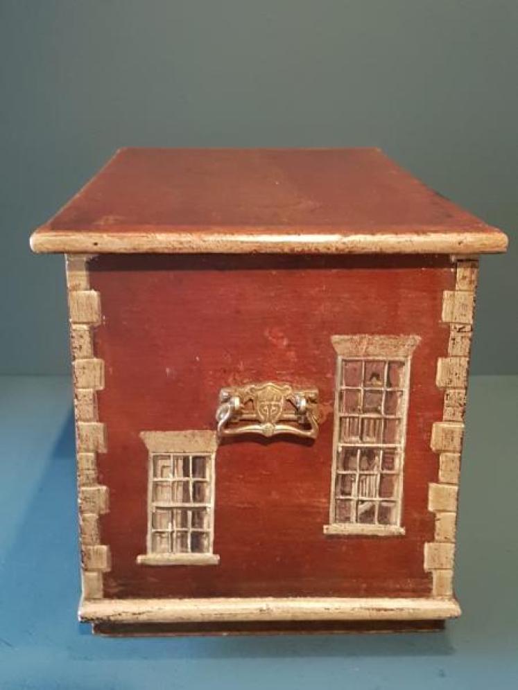 Victorian Oak Country House Box - Image 4
